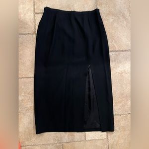 Tamotsu women’s skirt, size 16 W
